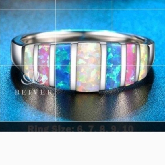 - Jewelry - Shimmery Iridescent Fire Opal Ring